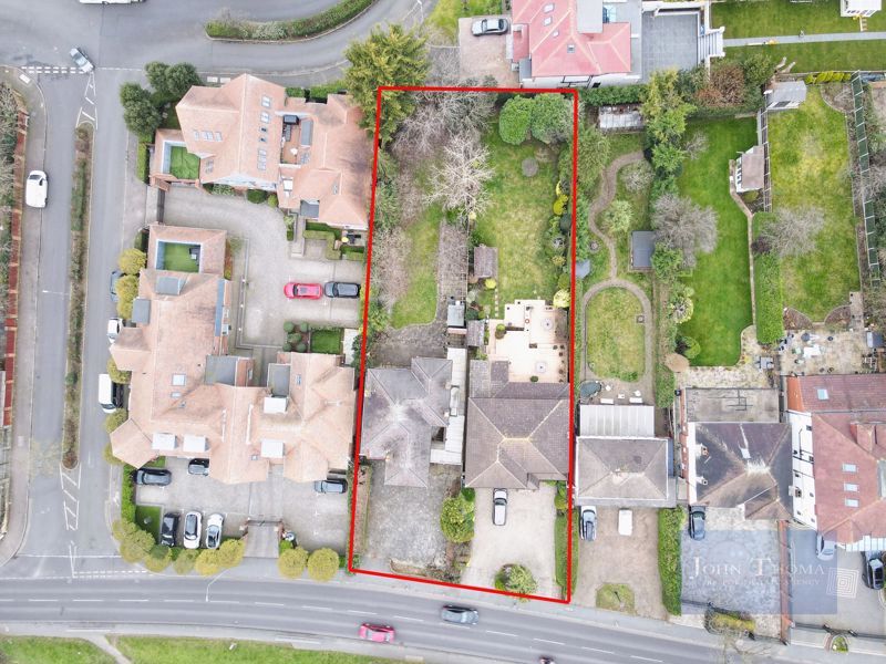 8 bed detached house for sale in Manor Road, Chigwell IG7, £4,500,000