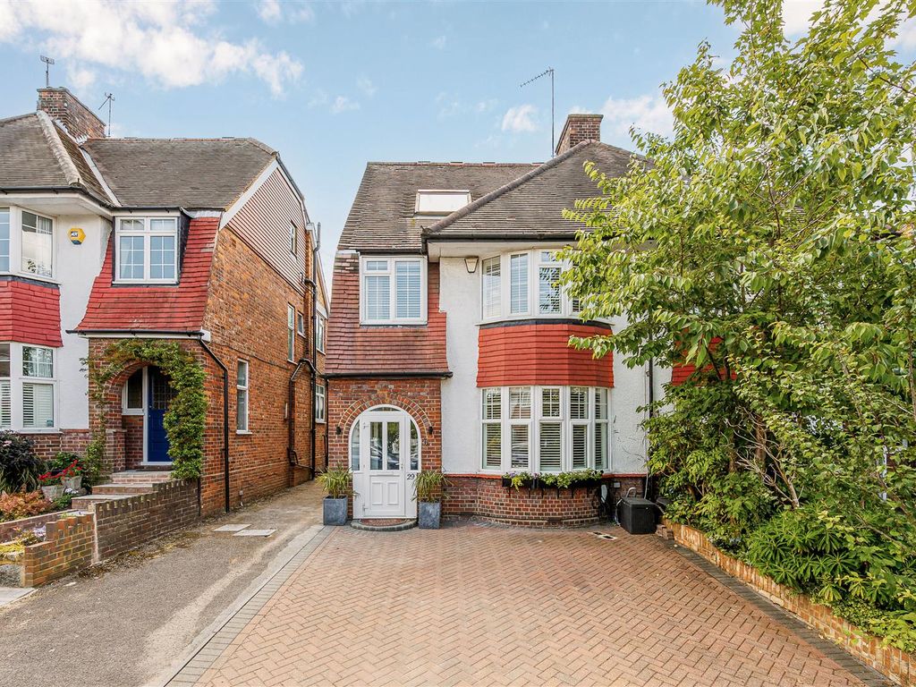 5 bed semidetached house for sale in Bruton Way, London W13, £