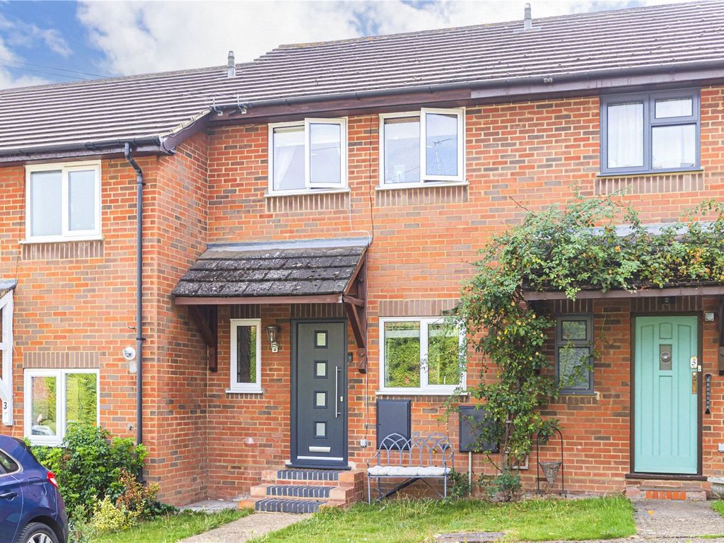 2 bed terraced house for sale in Princes Court, Hemel Hempstead