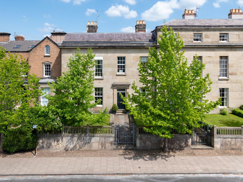 6 bed terraced house for sale in Abbey Foregate, Shrewsbury, Shropshire SY2 Zoopla