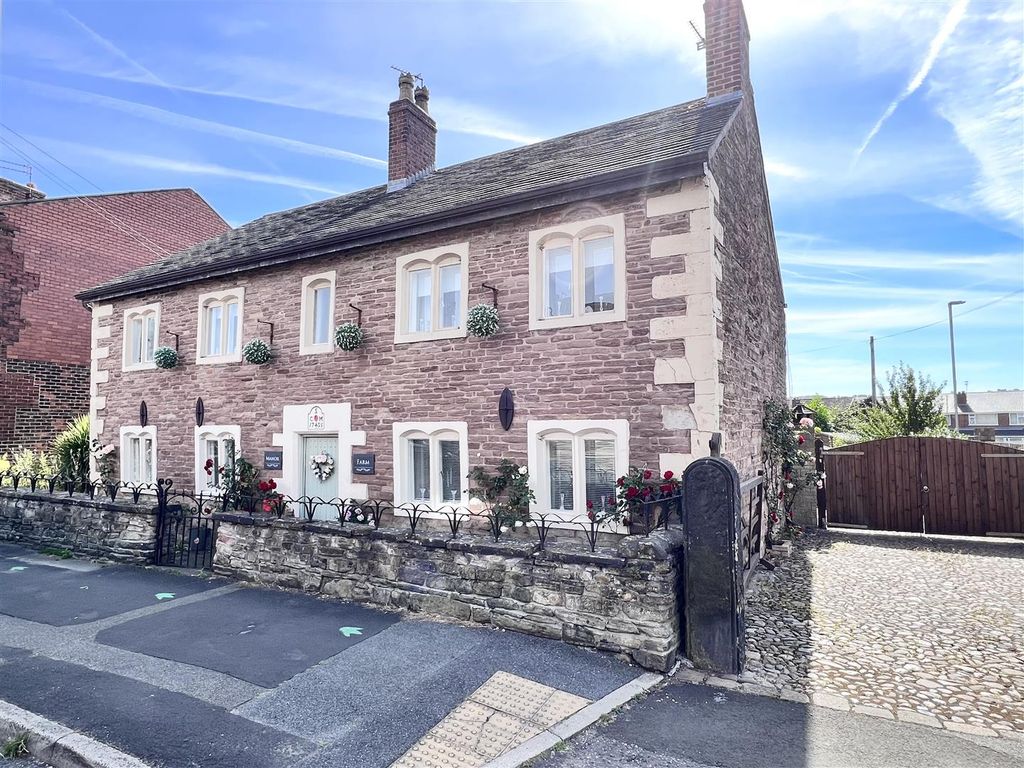 4 bed cottage for sale in Manor Farm, Haughton Green Road, Denton, Manchester M34 Zoopla