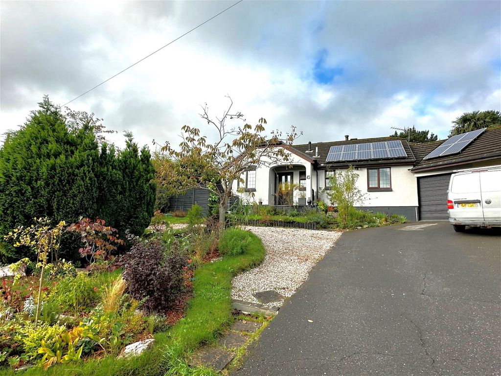 3 Bed Bungalow For Sale In Margaret Road Ogwell Newton Abbot Tq12 £