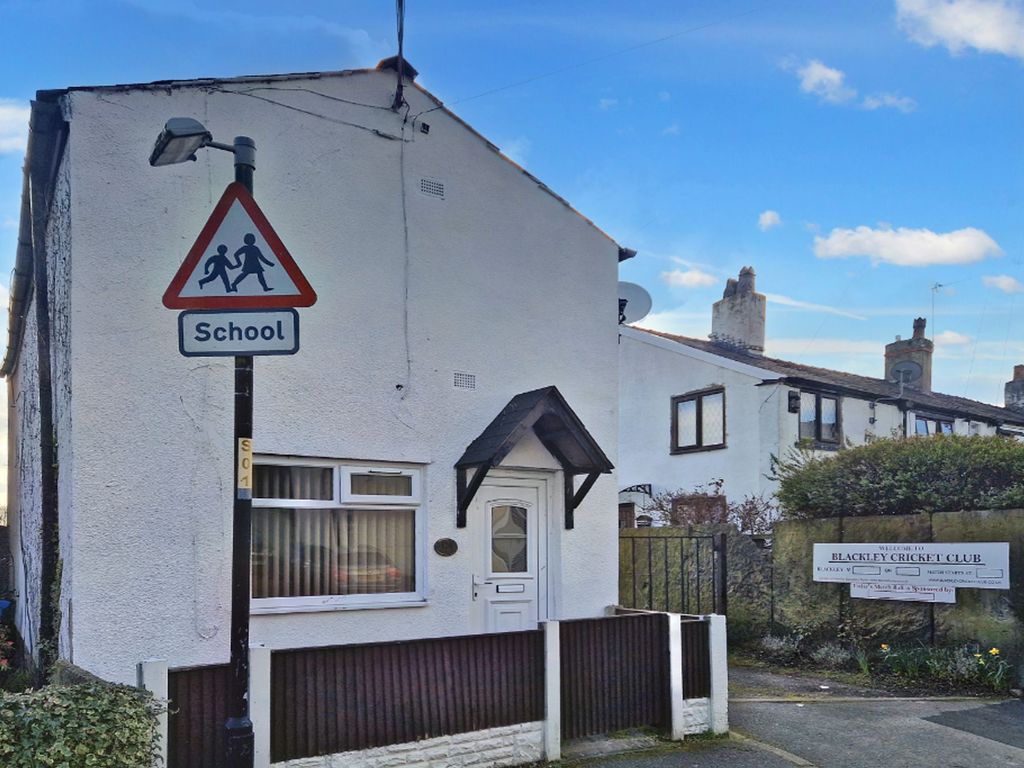 2 bed detached house for sale in Crab Lane, Manchester M9 Zoopla
