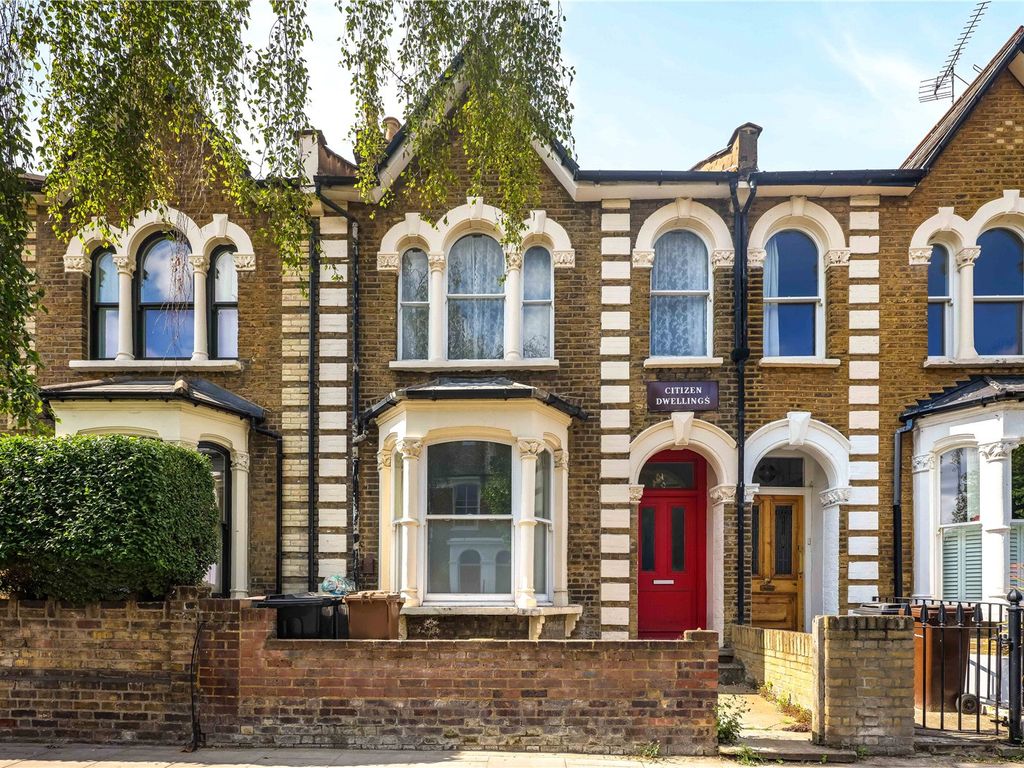 5 bed detached house for sale in Powerscroft Road, Lower Clapton, London E5, £1,050,000 Zoopla