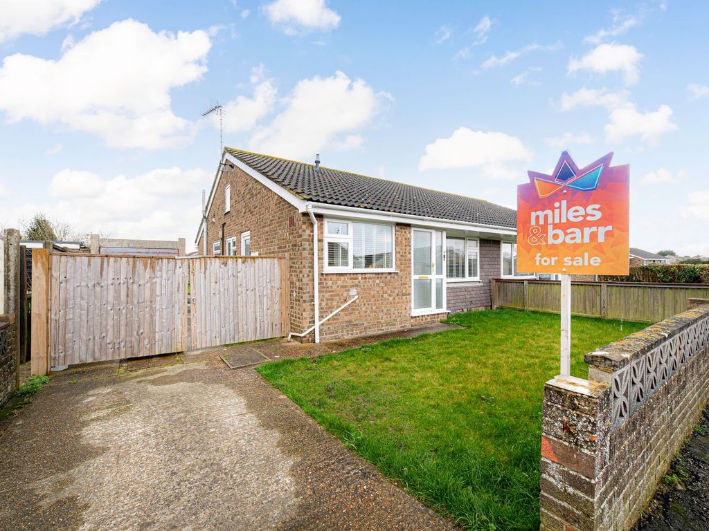 3 bed semidetached bungalow for sale in Yew Tree Road, St. Marys Bay