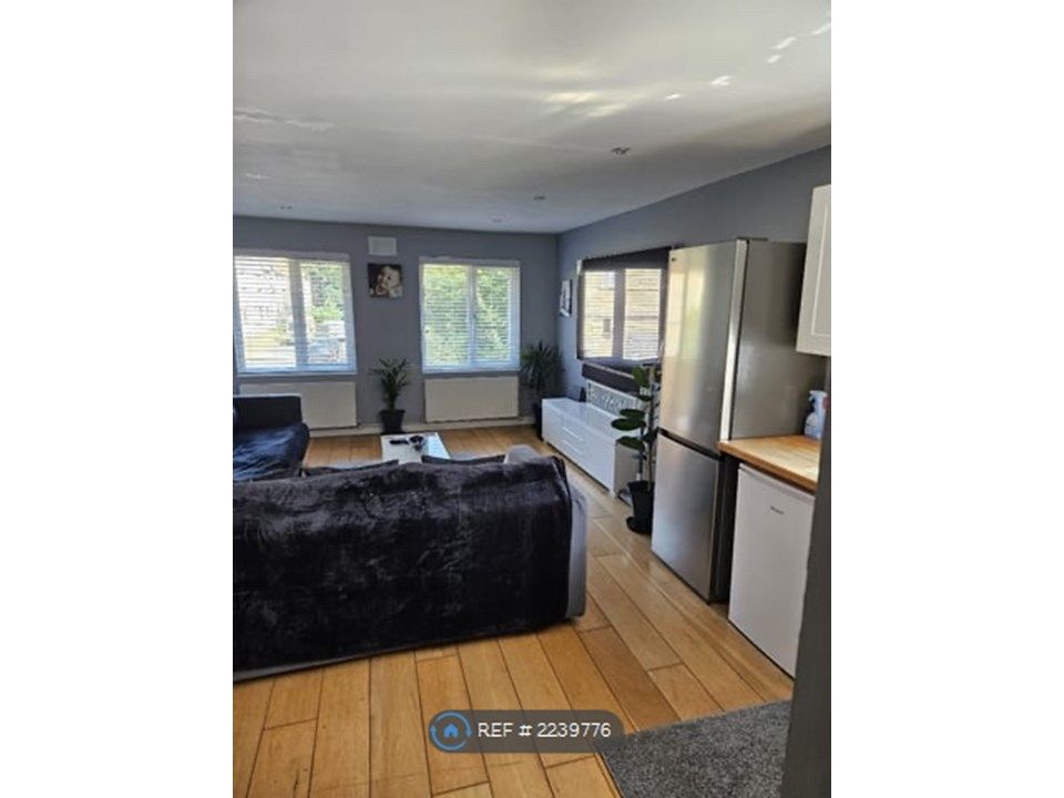 1 bed to rent in West Drayton, London UB7, £1,450 pcm Zoopla