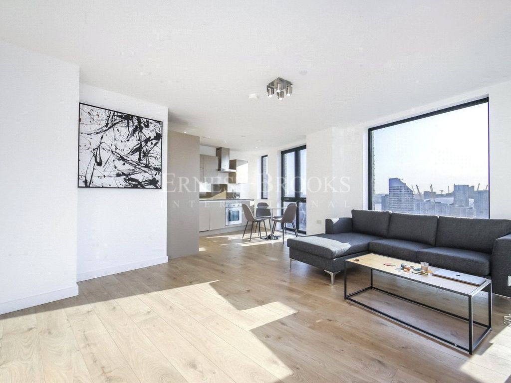 1 bed flat for sale in Roosevelt Tower, Williamsburg Plaza, Blackwall