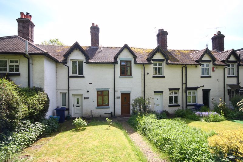 2 bed cottage for sale in The Village, Keele, NewcastleUnderLyme ST5
