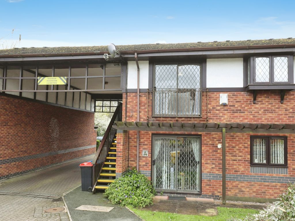 1 bed flat for sale in Regency Court, Winsford CW7, £80,000 Zoopla
