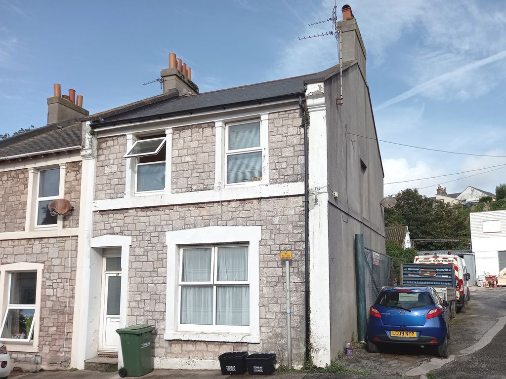 3 bed block of flats for sale in Alexandra Road, Torquay TQ1, £165,000