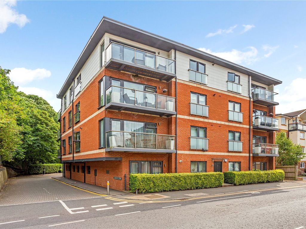 Fellowes House, Caravan Lane, Rickmansworth, Hertfordshire WD3