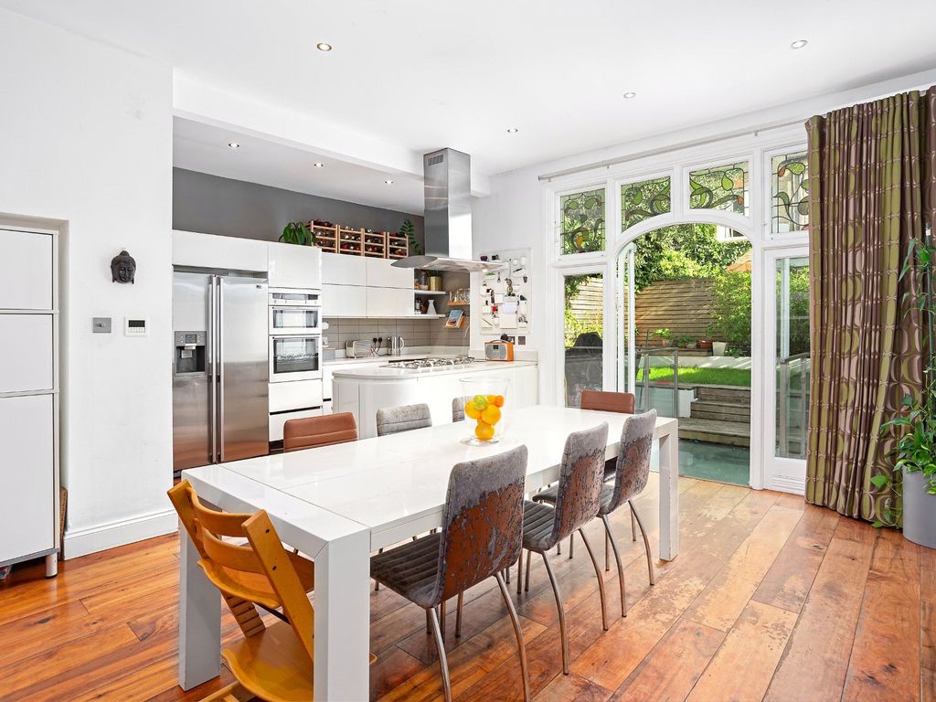 Glenmore Road, Belsize Park, London NW3