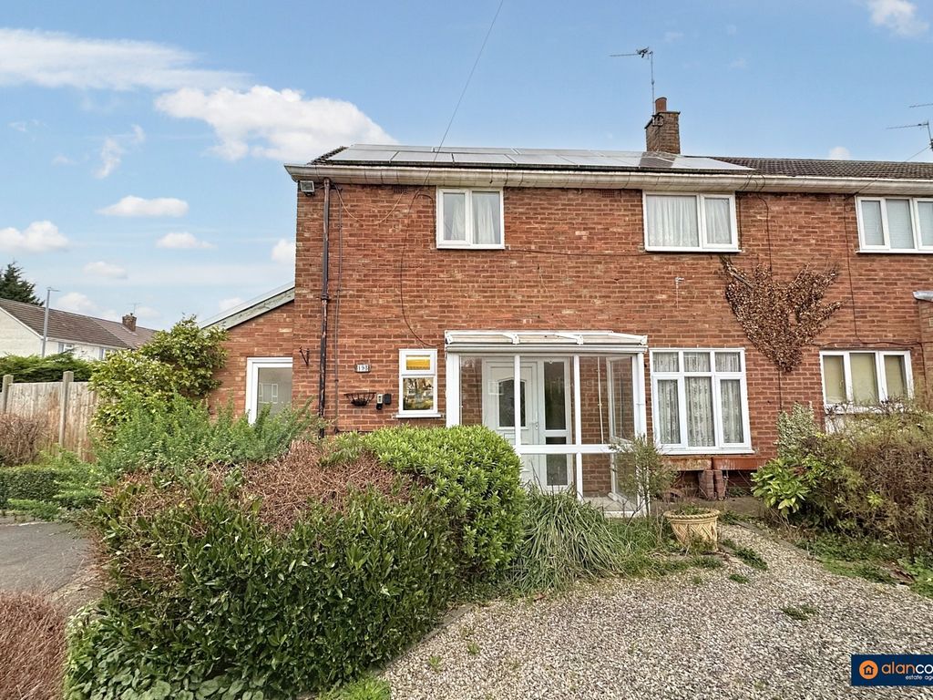 3 bed end terrace house for sale in Cedar Road, Nuneaton CV10, £190,000