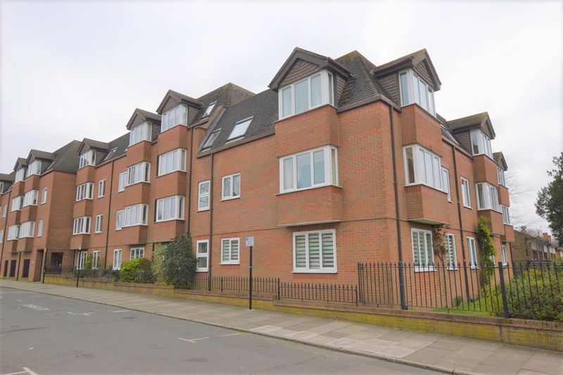 1 bed property for sale in Uxbridge Road, Hatch End, Pinner HA5 Zoopla