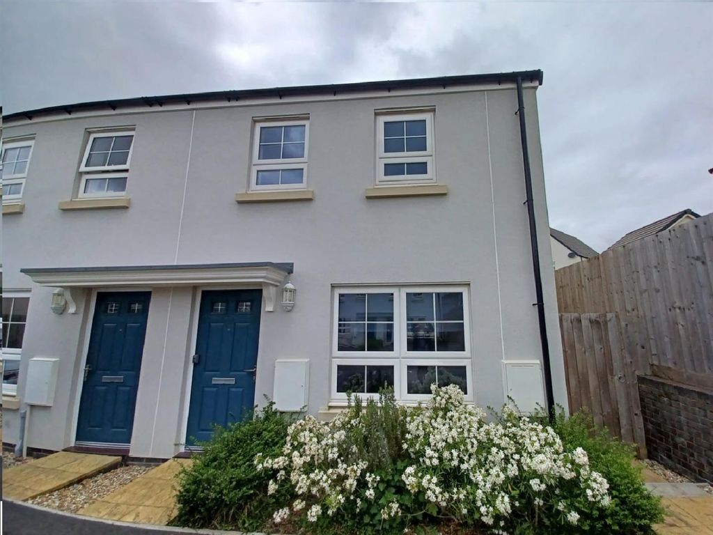 2 bed property for sale in Carpenter Way, Tavistock PL19 Zoopla