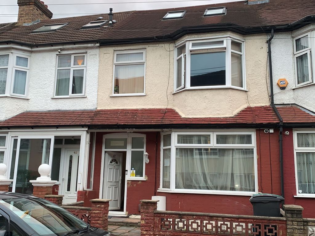 5 bed terraced house for sale in Ladysmith Road., Tottenham, London