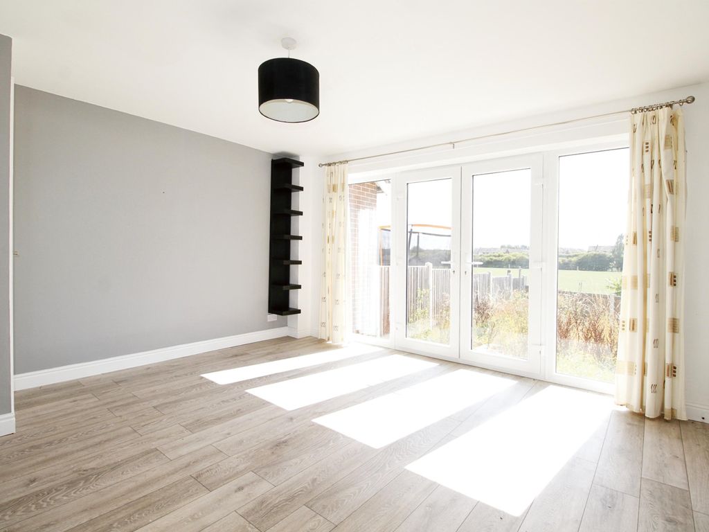 2 bed terraced house to rent in Strauss Crescent, Maltby, Rotherham, South Yorkshire S66, £750