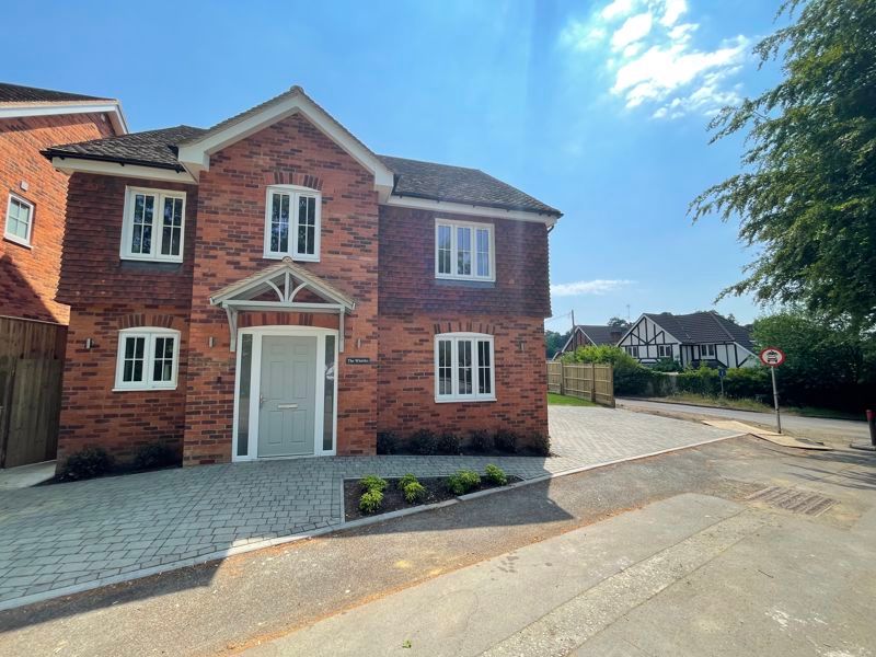 New home, 5 bed detached house for sale in Eddeys Lane, Headley Down