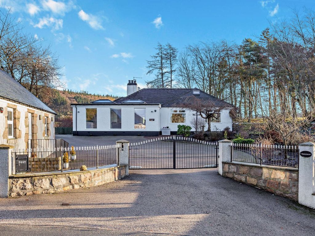 5 bed detached house for sale in Kinellar, Aberdeen, Aberdeenshire AB21