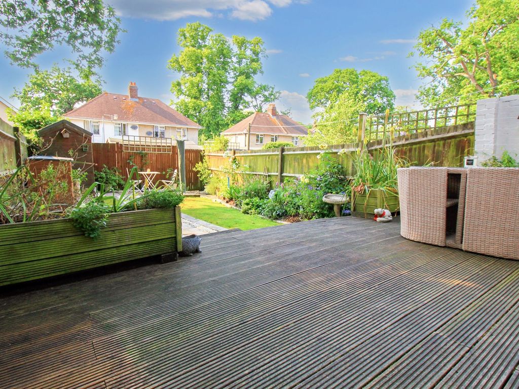 3 bed terraced house for sale in Magnolia Road, Merryoak SO19 Zoopla