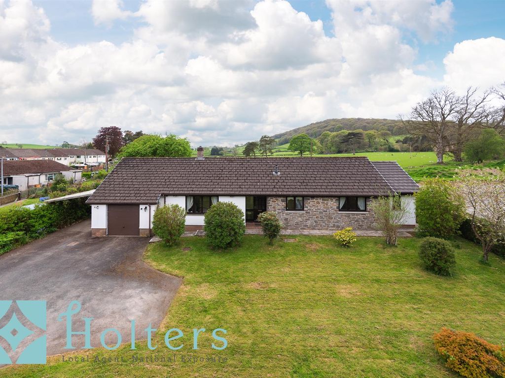 3 bed detached bungalow for sale in Beulah, Llanwrtyd Wells LD5, £
