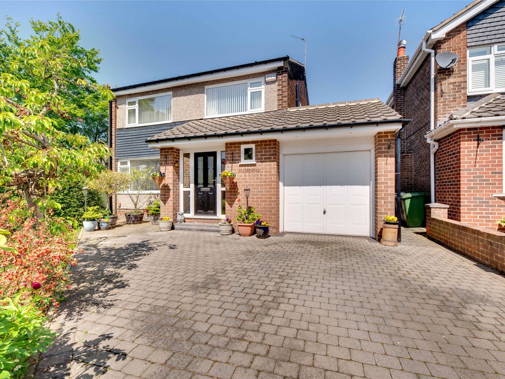 4 bed detached house for sale in Elm Court, Whickham NE16 Zoopla