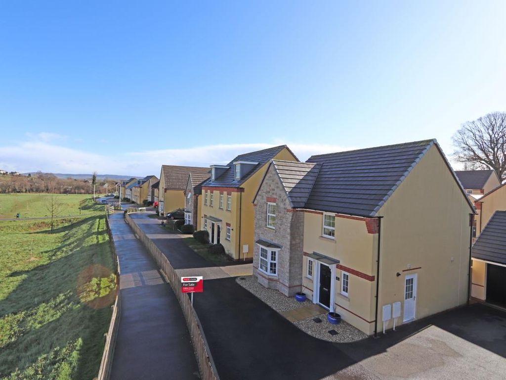 4 bed detached house for sale in Dorset Down Crescent, Cullompton EX15