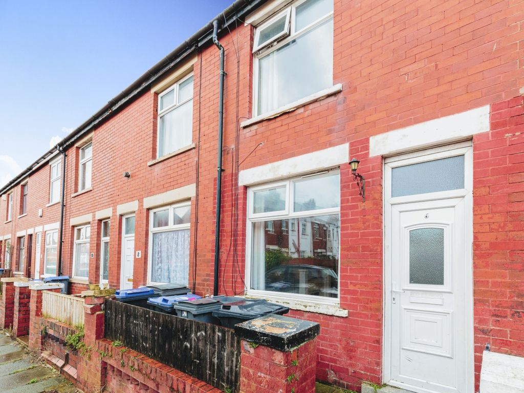 2 bed terraced house for sale in Gisburn Grove, Blackpool FY3 Zoopla