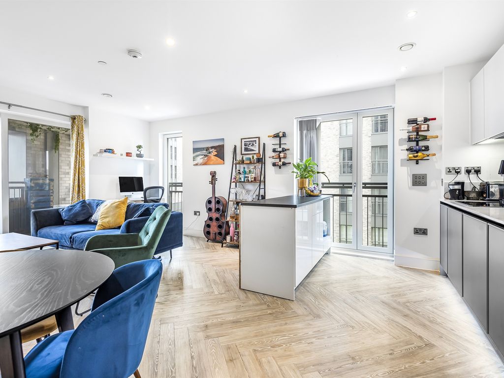 Courthouse Way, London SW18  