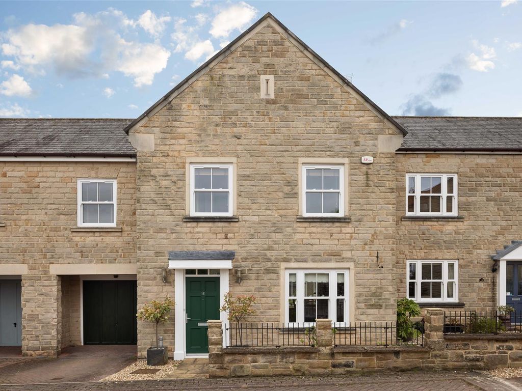 3 bed terraced house for sale in Rosedale Rise, Boston Spa, Wetherby