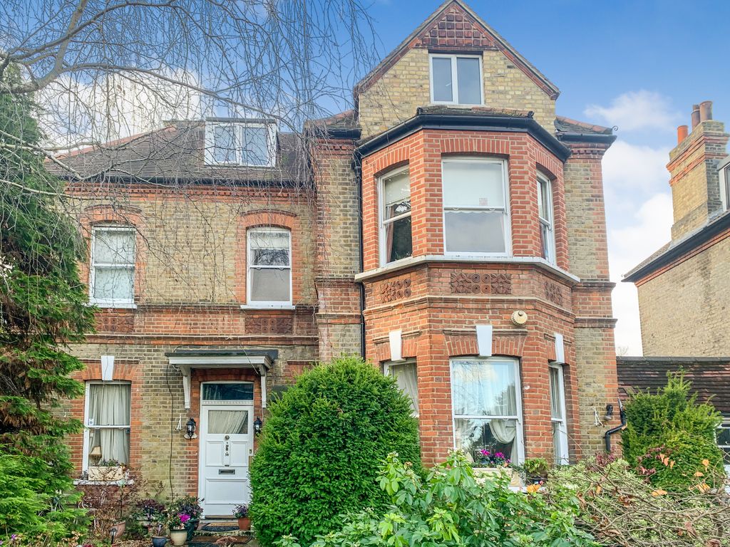 3 bed flat for sale in Elm Road, Sidcup DA14 Zoopla