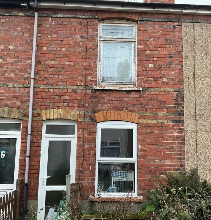 2 bed terraced house for sale in 4 Albany Terrace, Lincoln