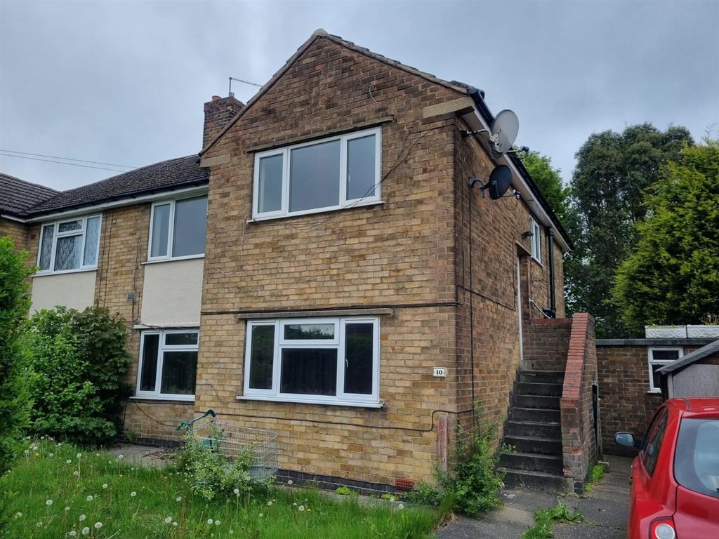 2 bed flat to rent in Sycamore Avenue, KirkbyInAshfield, Nottingham