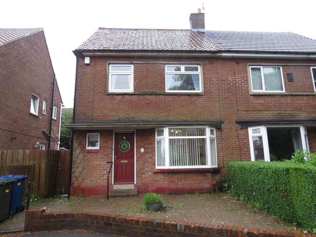 3 bed semidetached house for sale in Fenham Chase, Fenham NE4, £160,000 Zoopla