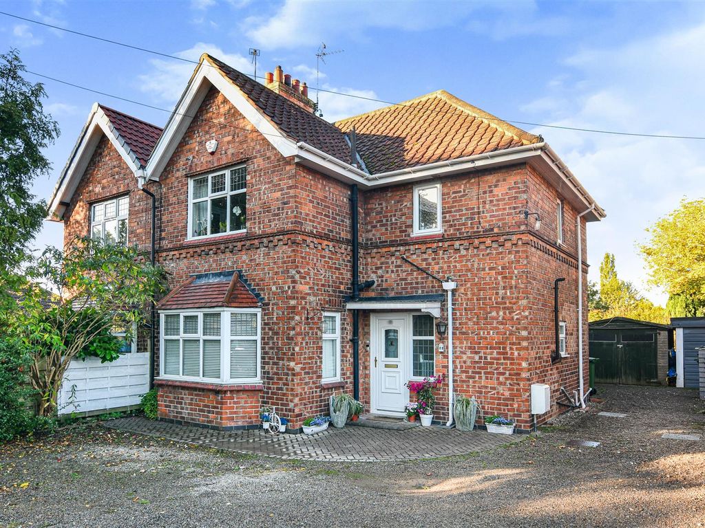 3 bed semidetached house for sale in Park Terrace, New Earswick, York