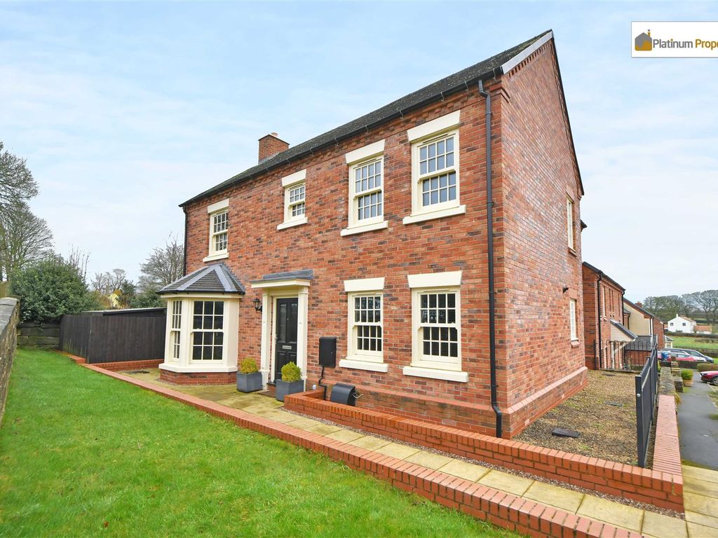 4 bed semidetached house for sale in Church Croft, Caverswall ST11, £