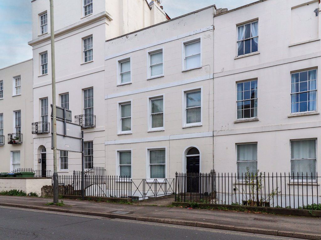 1 bed flat to rent in Hewlett Road, Cheltenham GL52 Zoopla