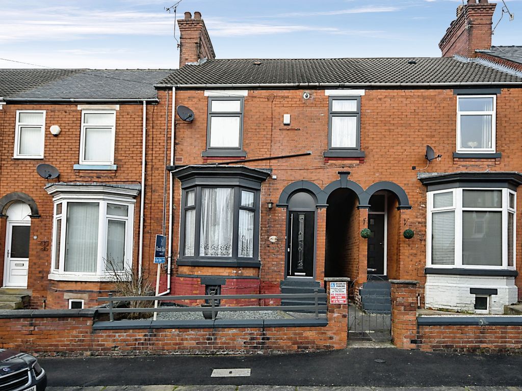 3 bed terraced house for sale in Spring Bank Road, Chesterfield