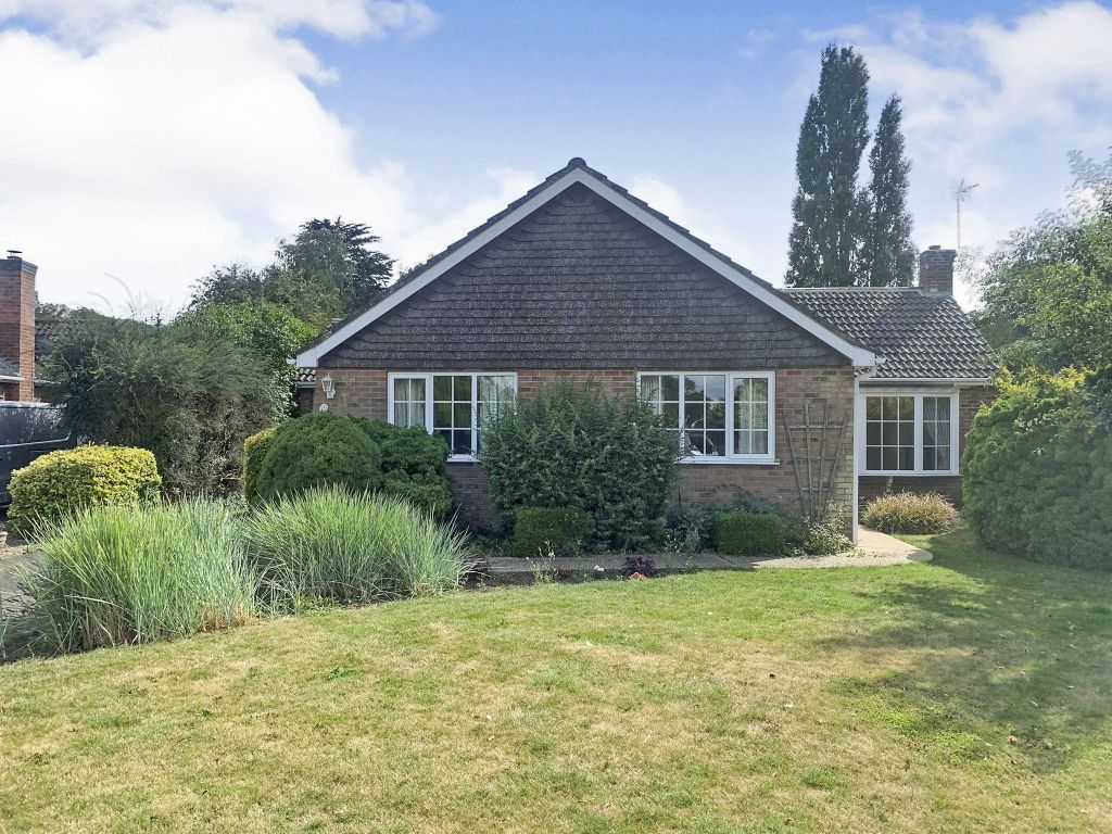 3 bed detached bungalow for sale in Manor Close, Sibsey, Boston PE22
