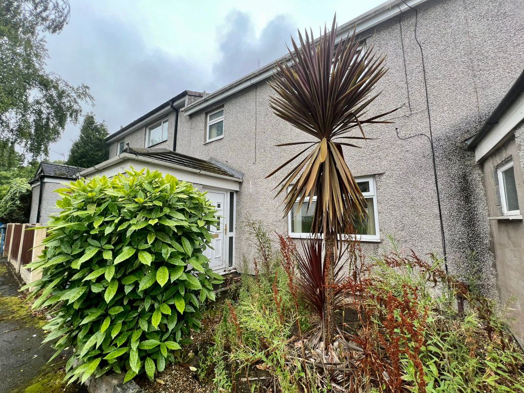 3 bed terraced house for sale in The Glen, Palacefields, Runcorn WA7 Zoopla