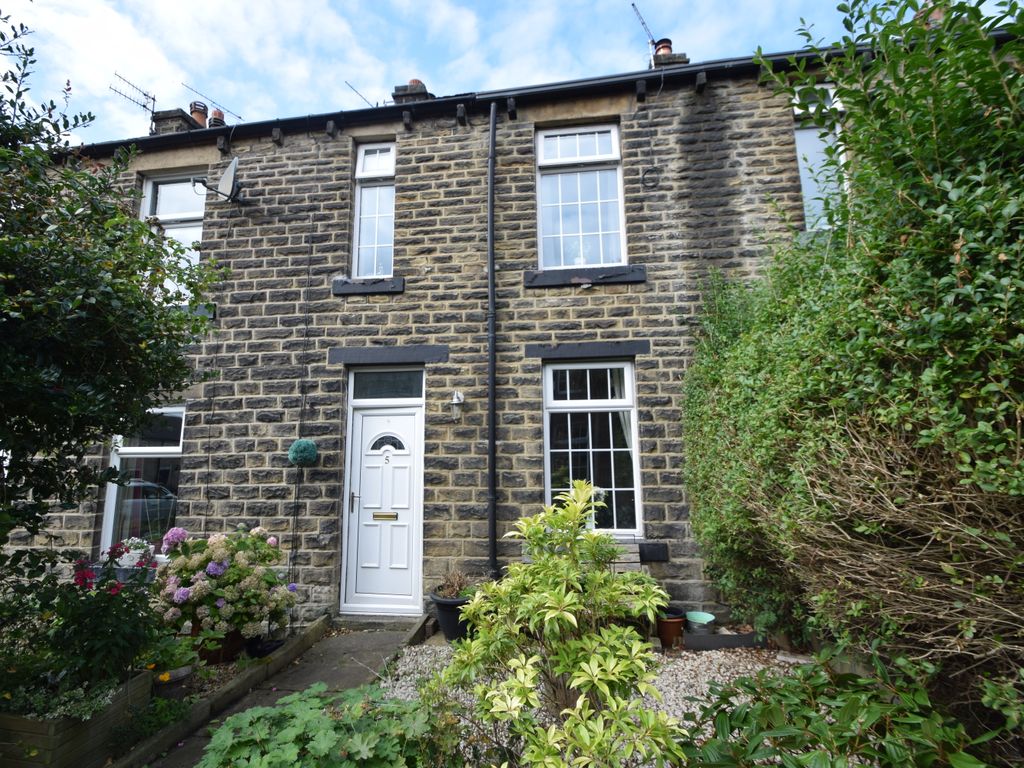 3 bed terraced house for sale in King Street, Silsden, Keighley, West