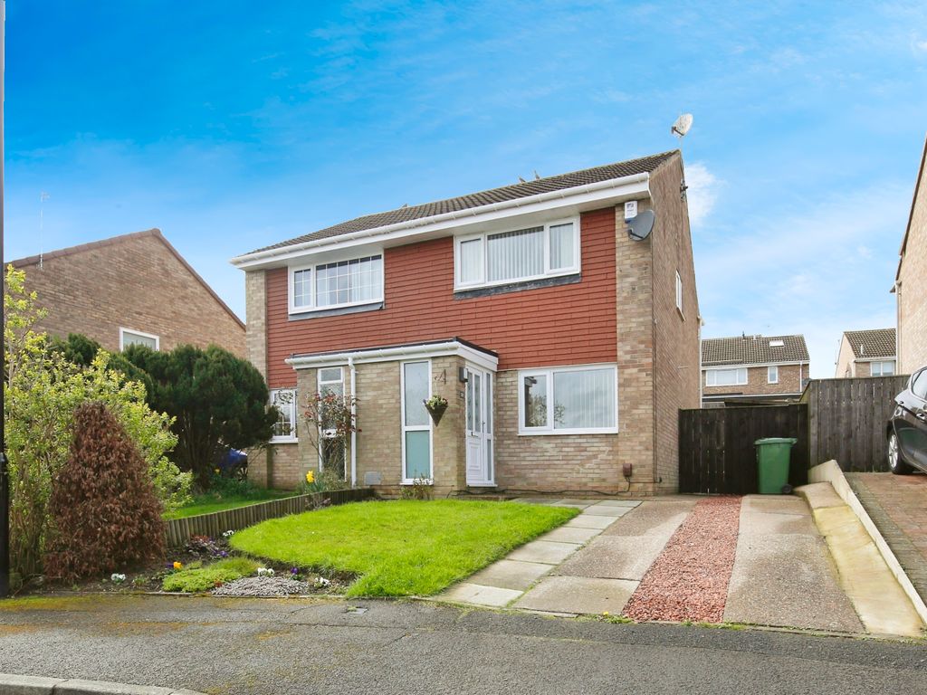 2 bed semidetached house for sale in Ponteland Close, Washington, Tyne