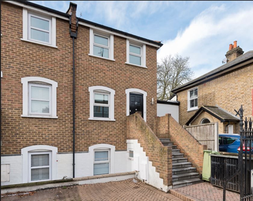 4 bed end terrace house for sale in Paddenswick Road, Ravenscourt Park