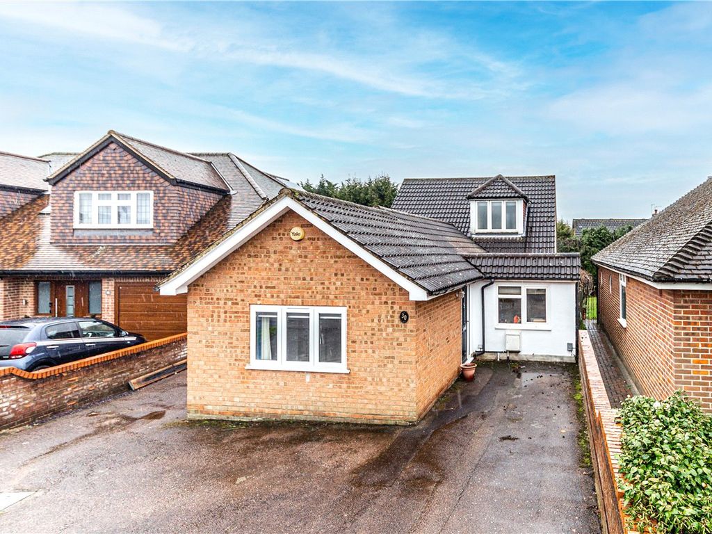 4 bed detached house for sale in The Uplands, Bricket Wood, St. Albans