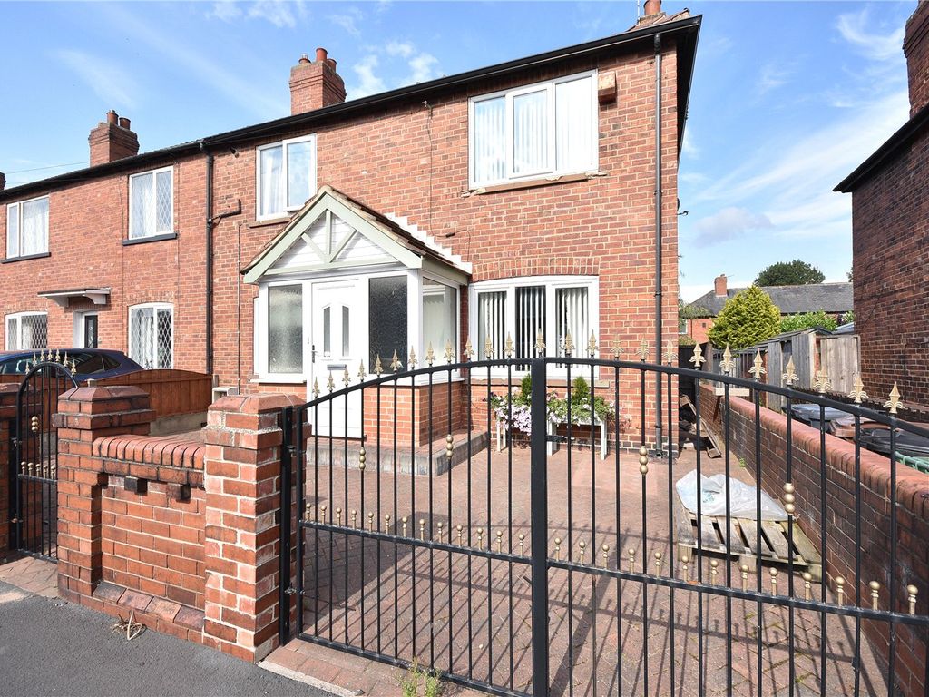 2 bed terraced house for sale in Skelton Terrace, Leeds, West Yorkshire LS9, £180,000 Zoopla