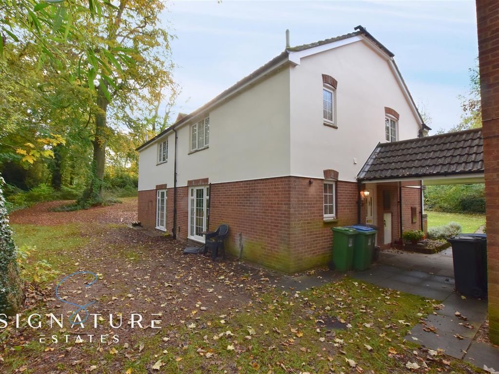 1 bed for sale in Ravenscroft, Watford WD25, £225,000 Zoopla