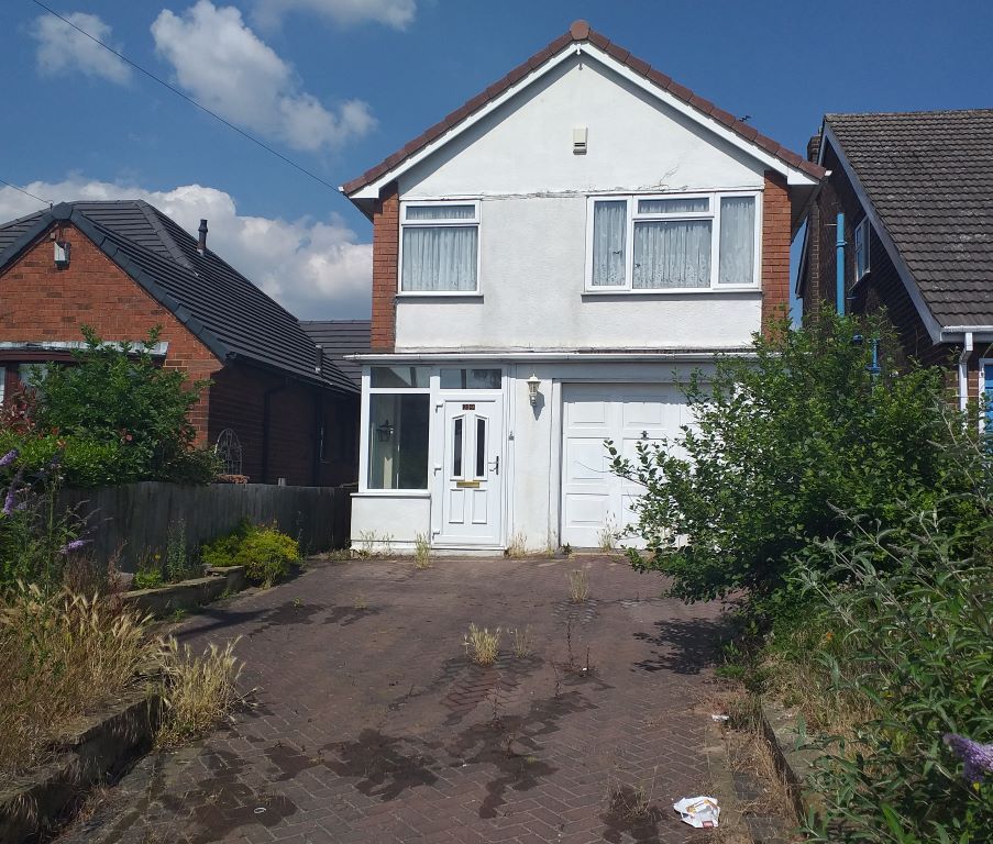 3 bed detached house for sale in 29 Bloxwich Road North, Willenhall