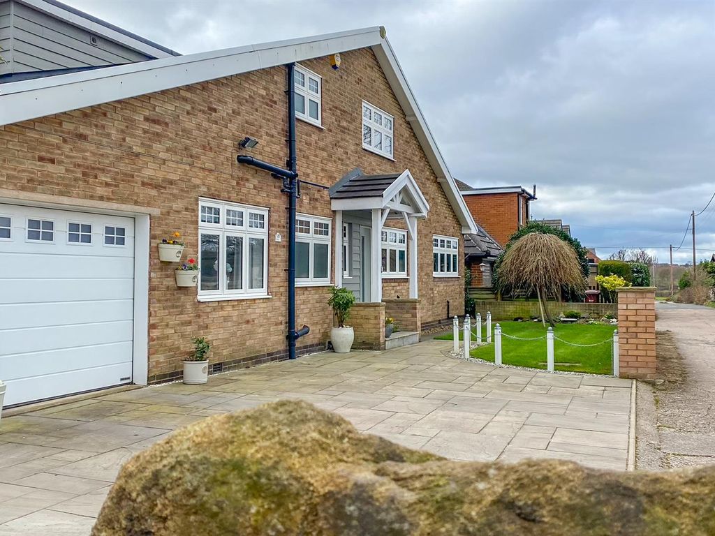 4 bed detached house for sale in Almshouse Lane, Newmillerdam