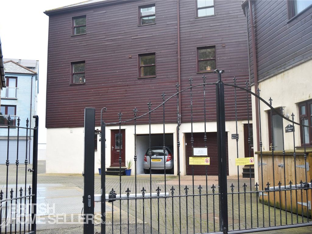 3 bed end terrace house for sale in East Quay, Mevagissey, Cornwall