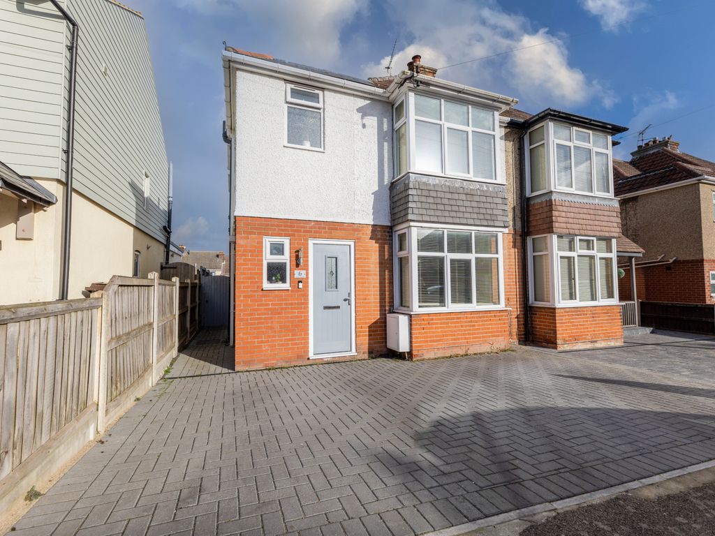 3 bed semidetached house for sale in Lime Avenue, Harwich CO12 Zoopla